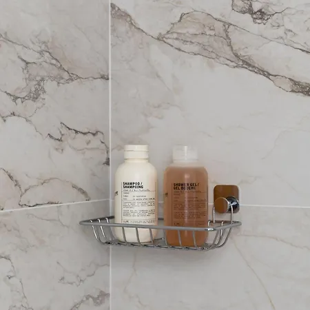 Champs Elysees Montaigne Luxury 2 Bedroom *