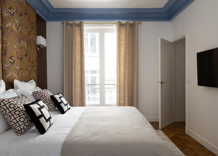 Lejlighed Champs Elysees Montaigne Luxury 2 Bedroom *